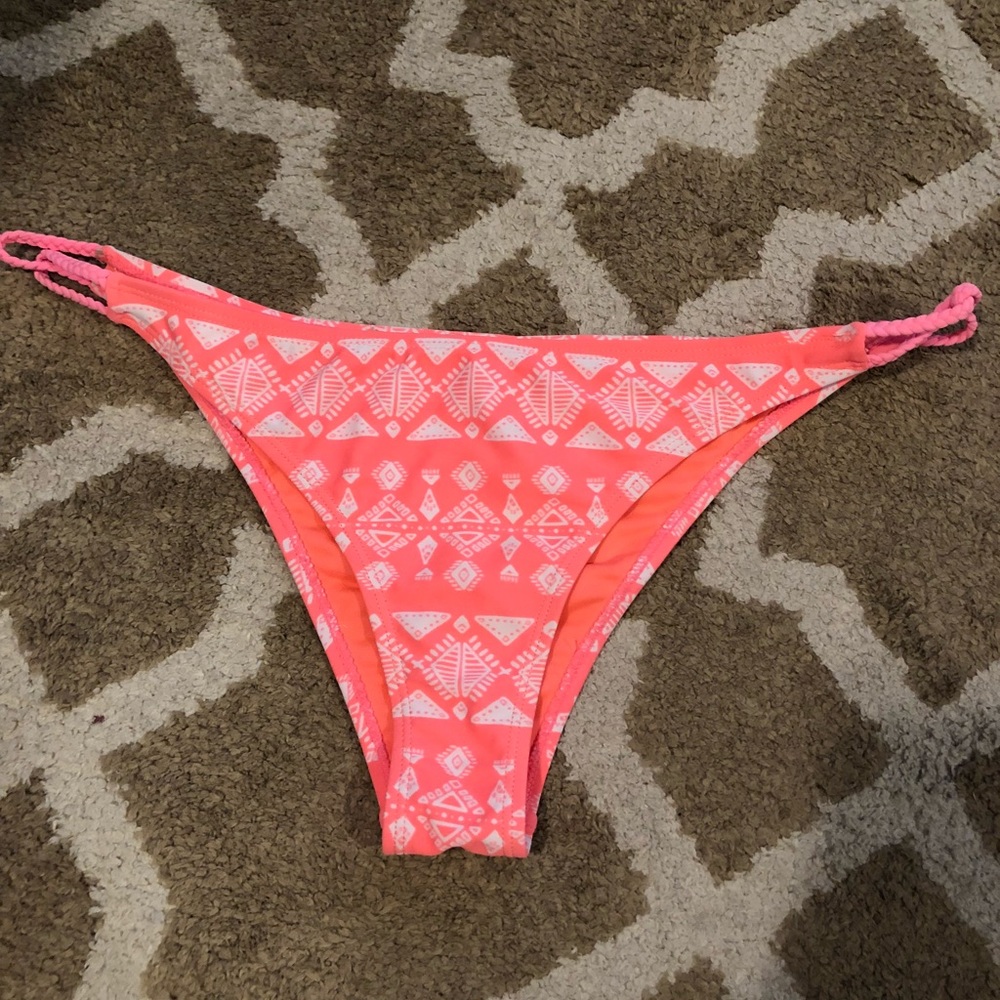 Bikini bottoms